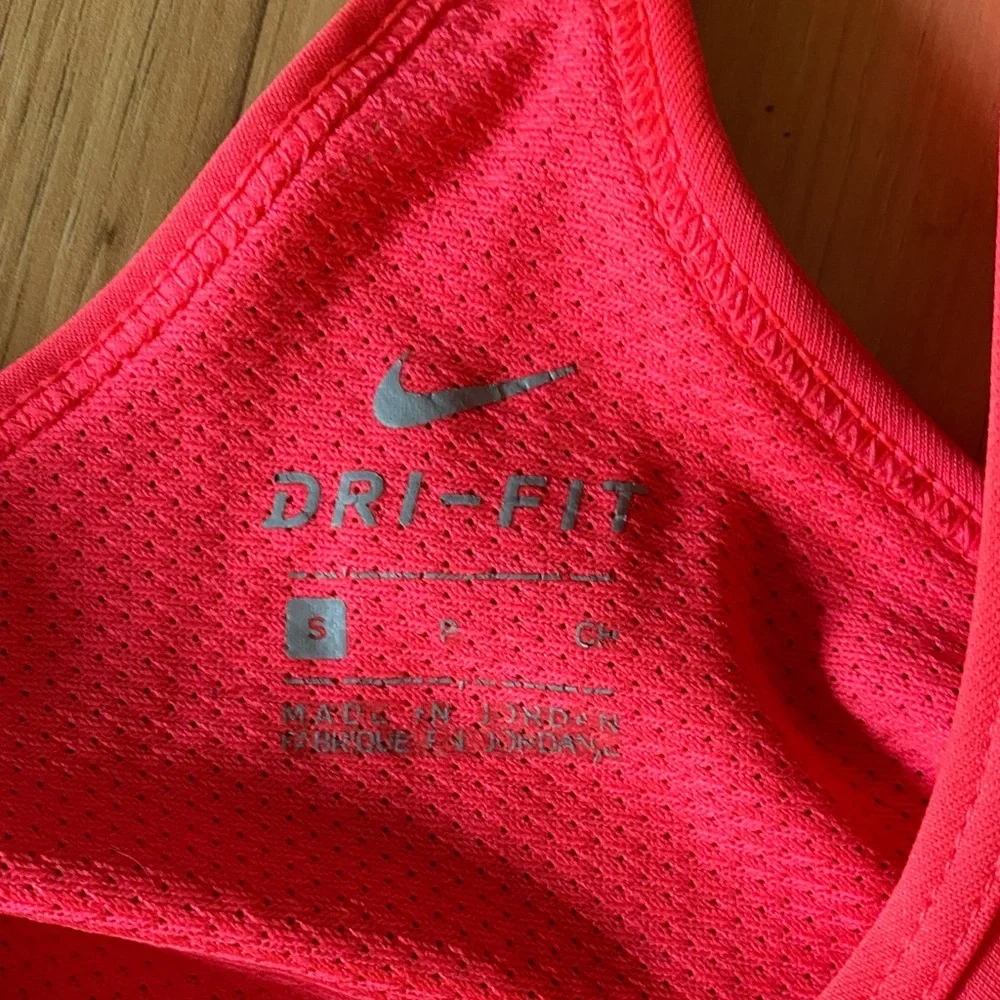 Nike Women's Vibrant Pink Tank Top - Picture 2 of 3